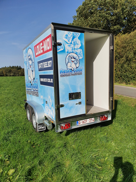 Les avantages de louer une remorque frigorifique